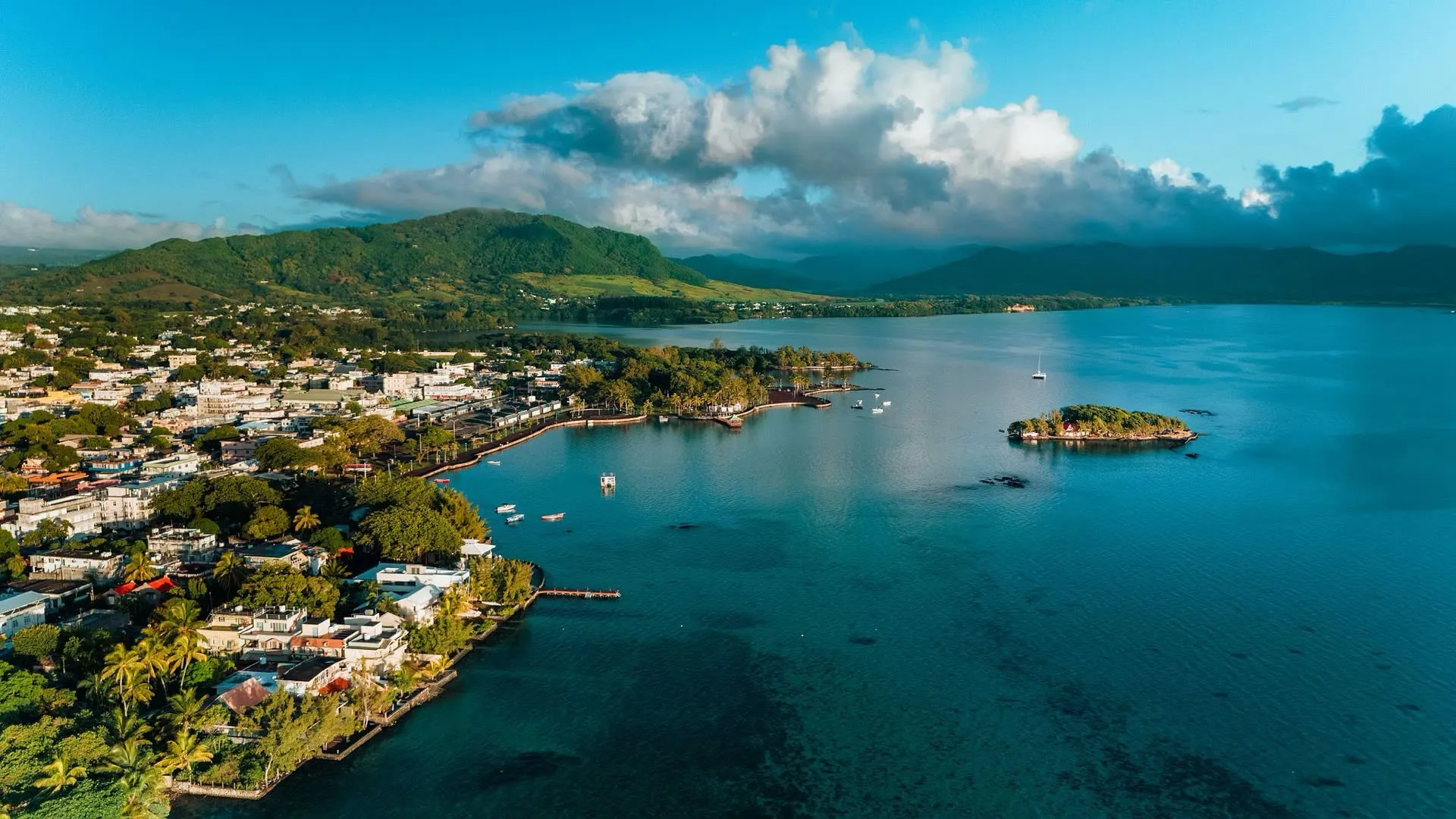 Mauritius — Drone